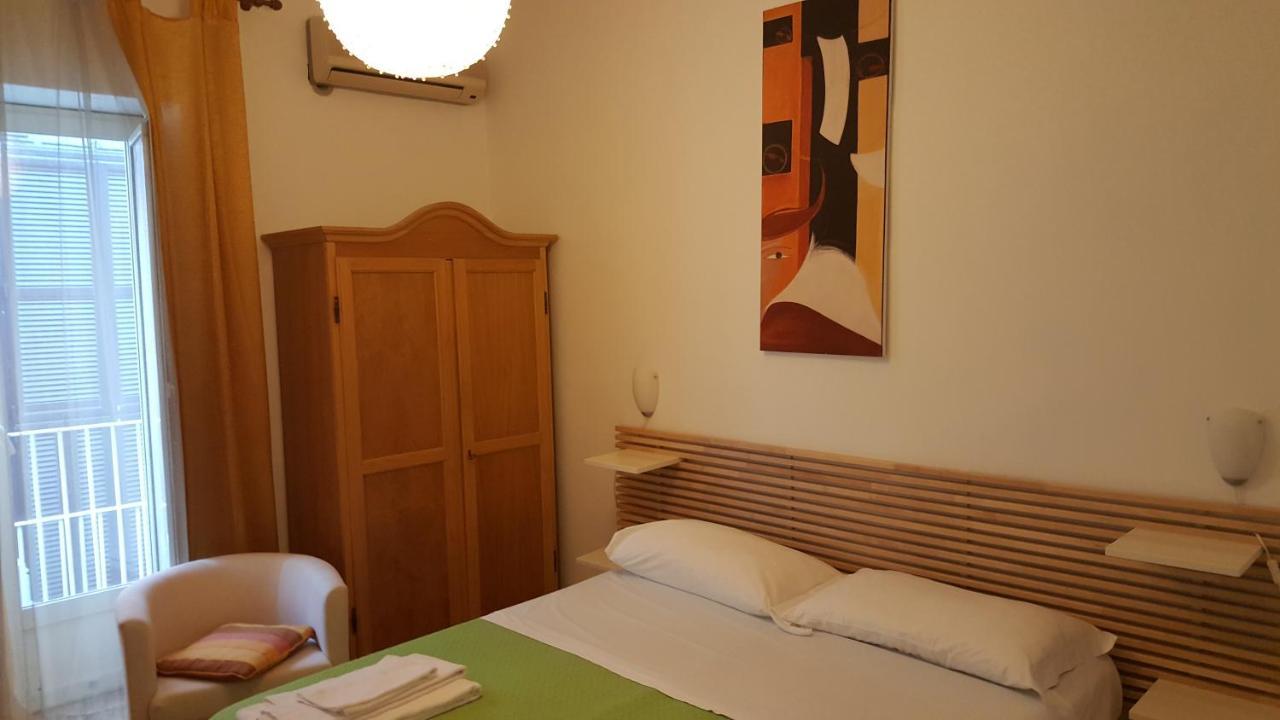 Bed And Breakfast I Vicoletti Di Napoli 외부 사진